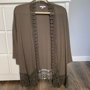 Maurices olive green kimono